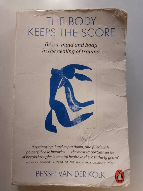 Book cover: The body keeps the score by Bessel van der Kolk